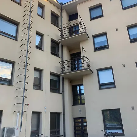 Valtatien Residenssi - Alkovillinen Kaksio Oulu